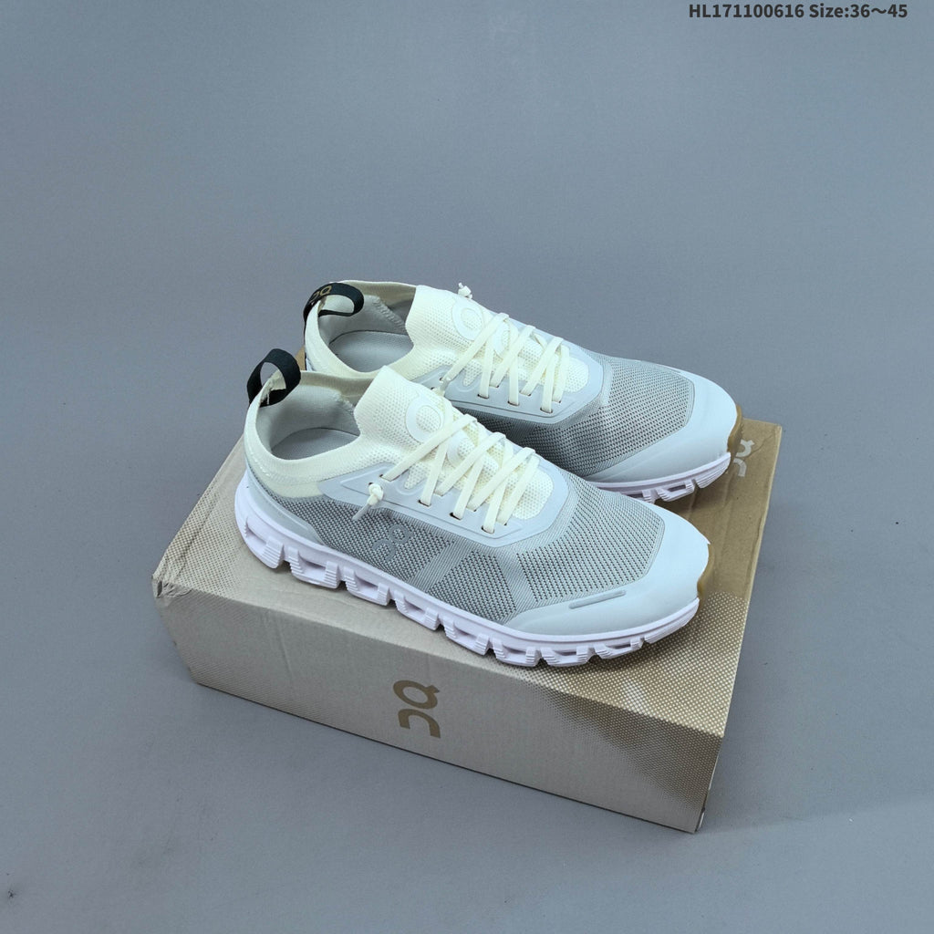 On Cloud 6 Versa Lightweight Casual Sneakers