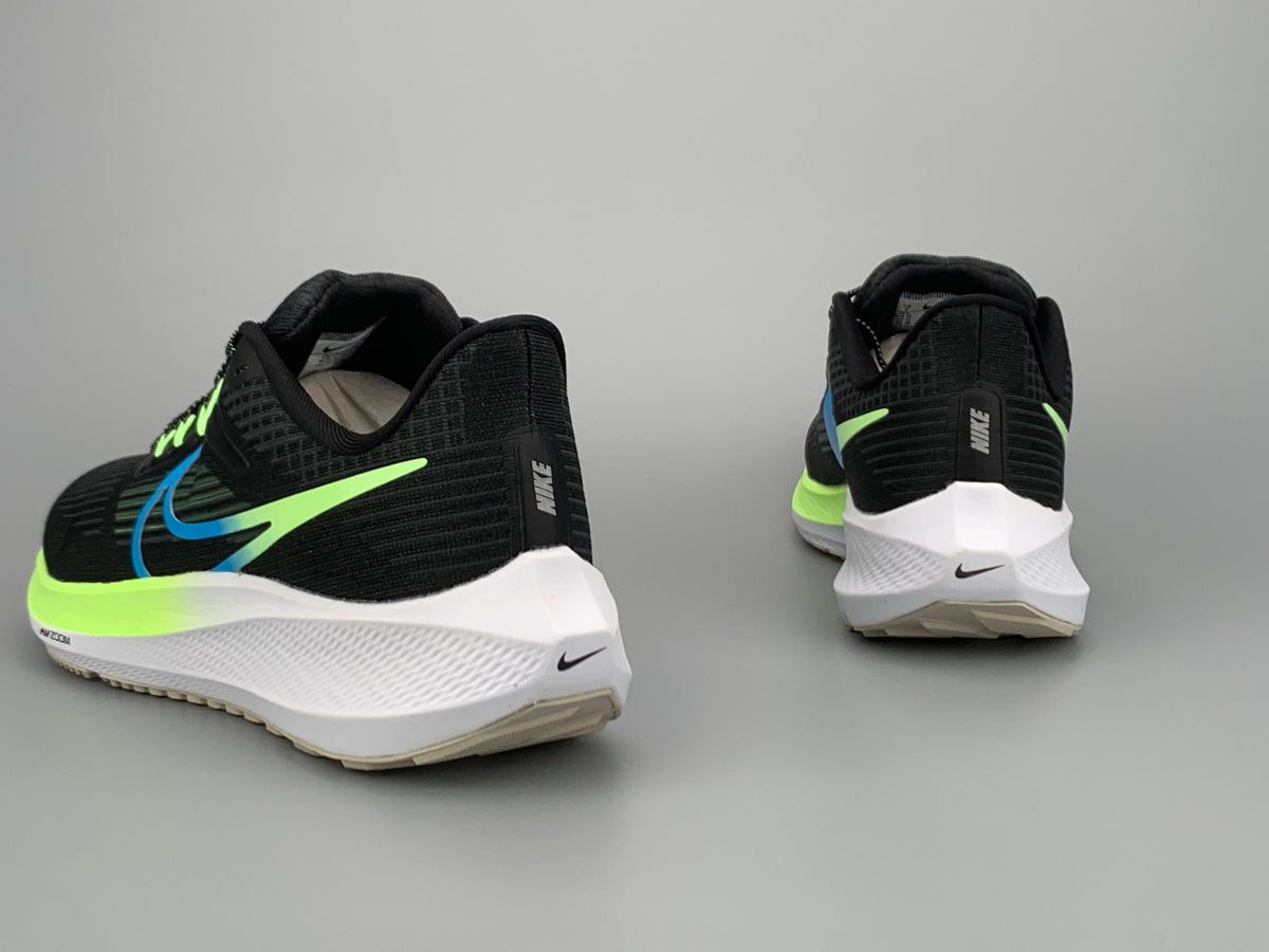 Nike Air Zoom Pegasus 39 Running Shoes Black Green DO7435-900