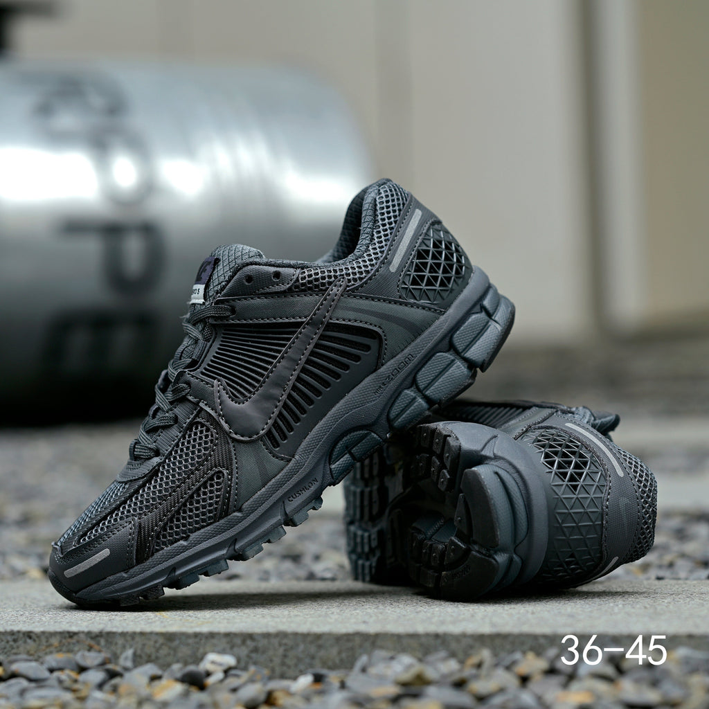 Nike Air Zoom Vomero 5 Sneakers in Charcoal Grey