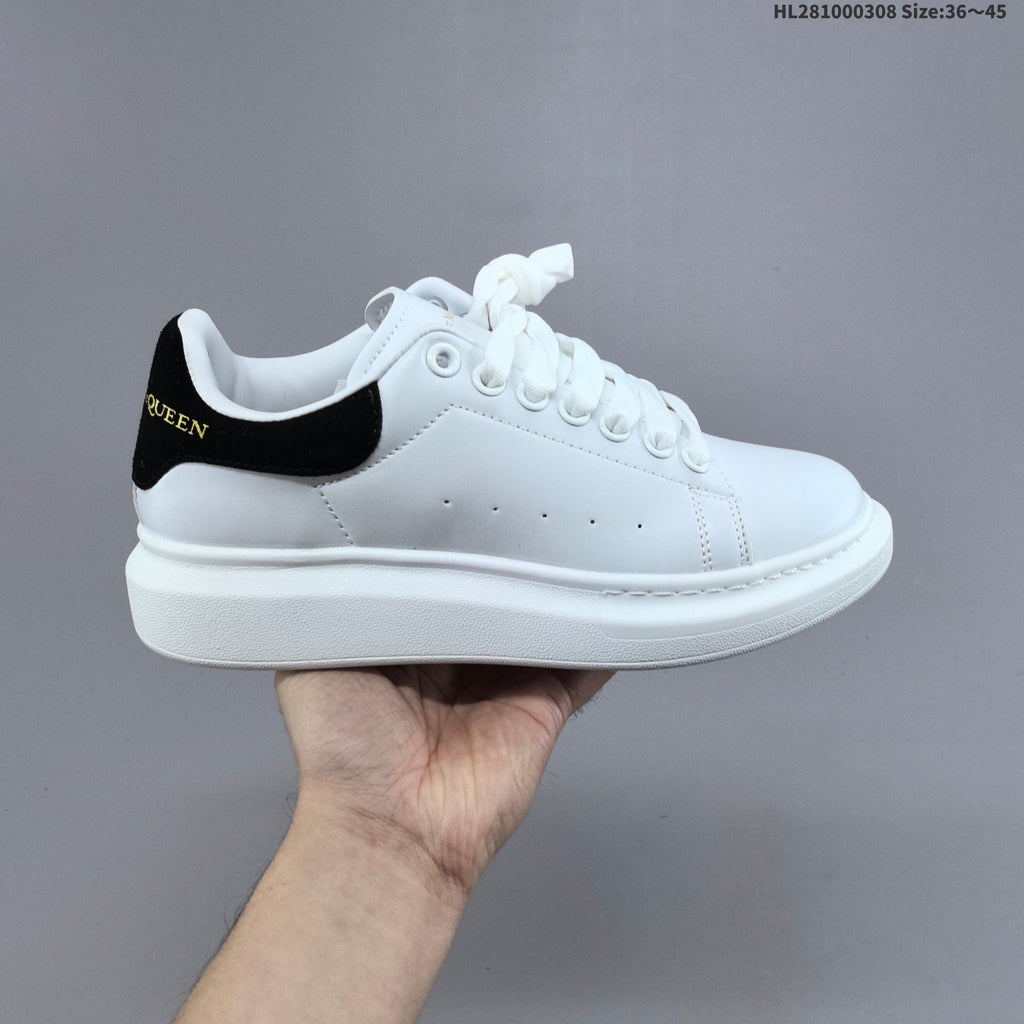 Alexander McQueen Oversized Low-Top Sneakers, White and Black HL281000308