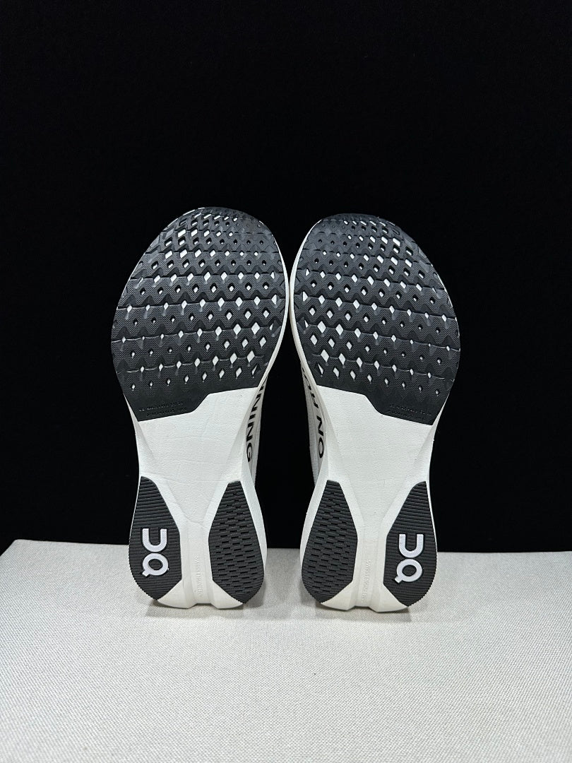 On Cloudboom Strike LS White Black Running Shoes