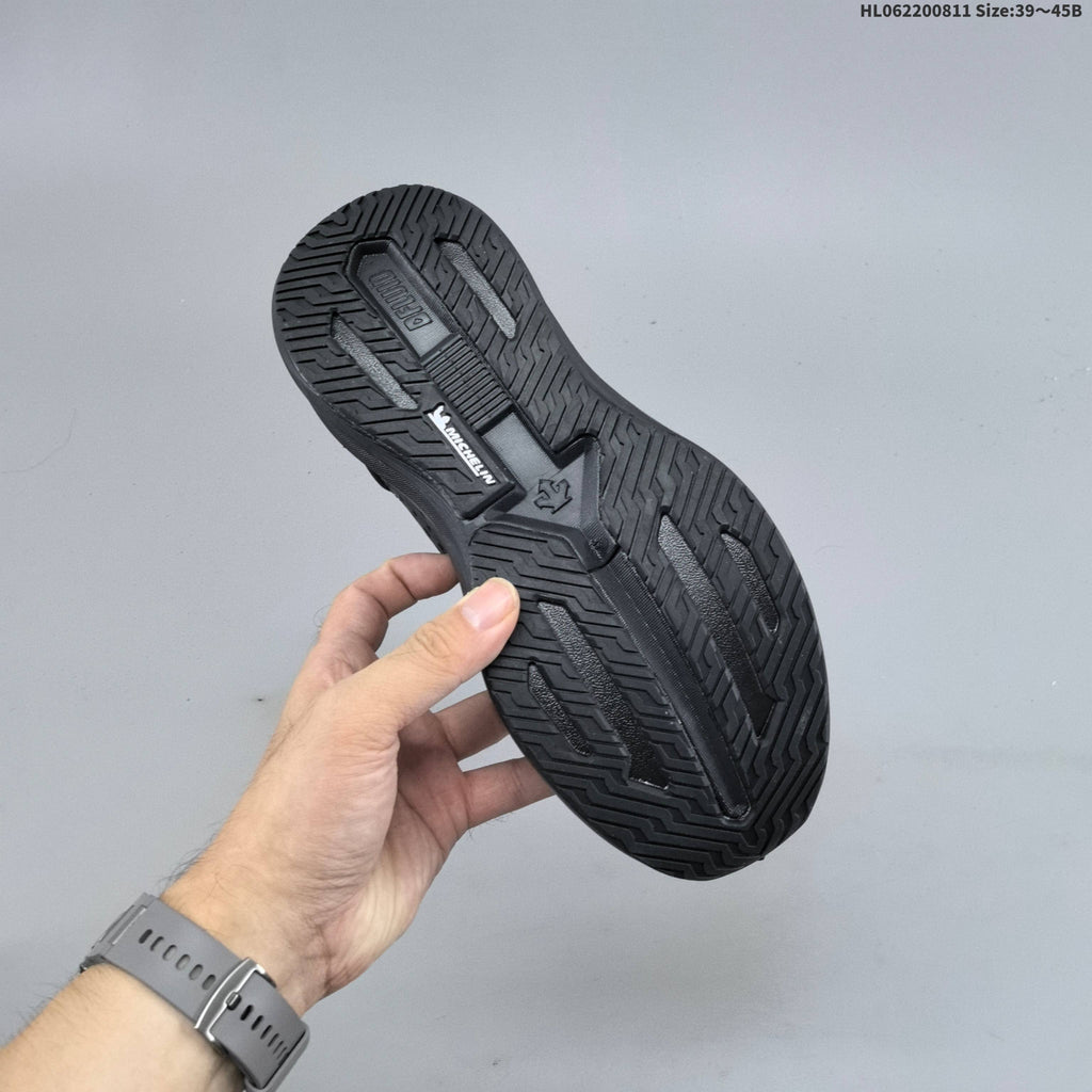 DESCENTE D/F RIDE Black Low-Top Running Sneakers
