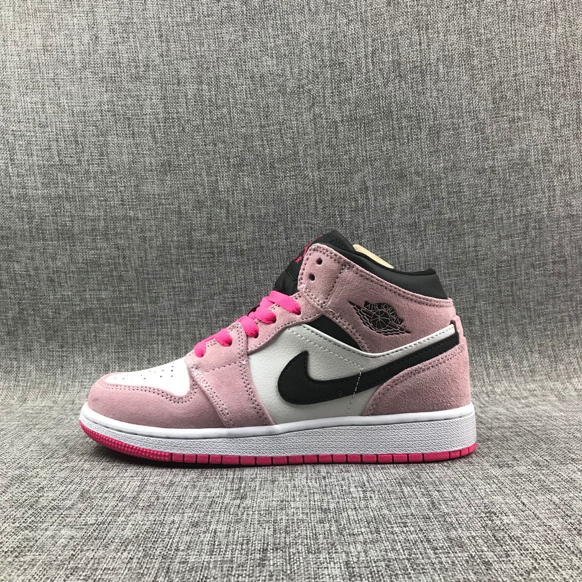Jordan 1 Mid Pink White Black Sneakers 852542-801