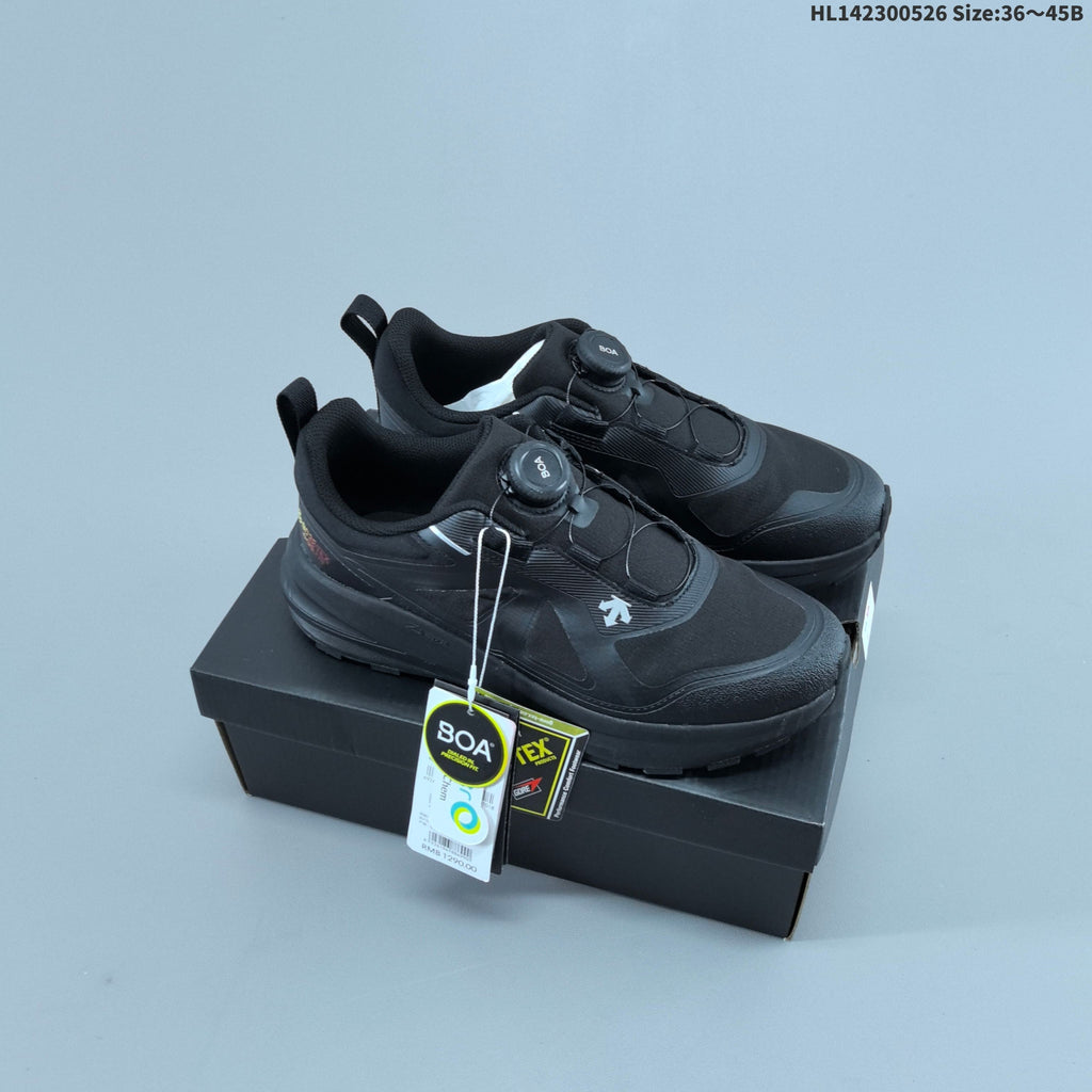 Descente LAVITATE 3.0 WIRE GTX Black Low-Top Sneakers