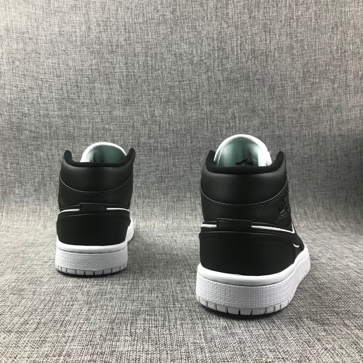 Air Jordan 1 Mid Black and White Sneakers 852542-016
