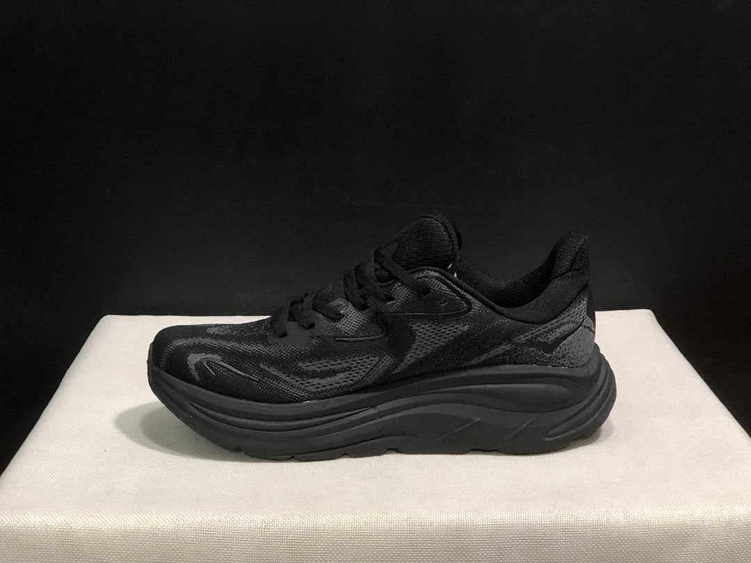 HOKA Clifton 10 Black Running Sneakers