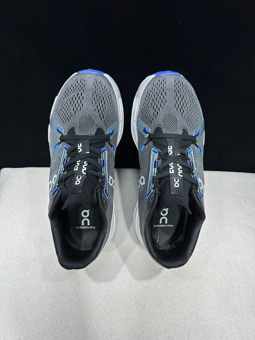 On Cloudeclipse Running Shoes in Gray and Blue