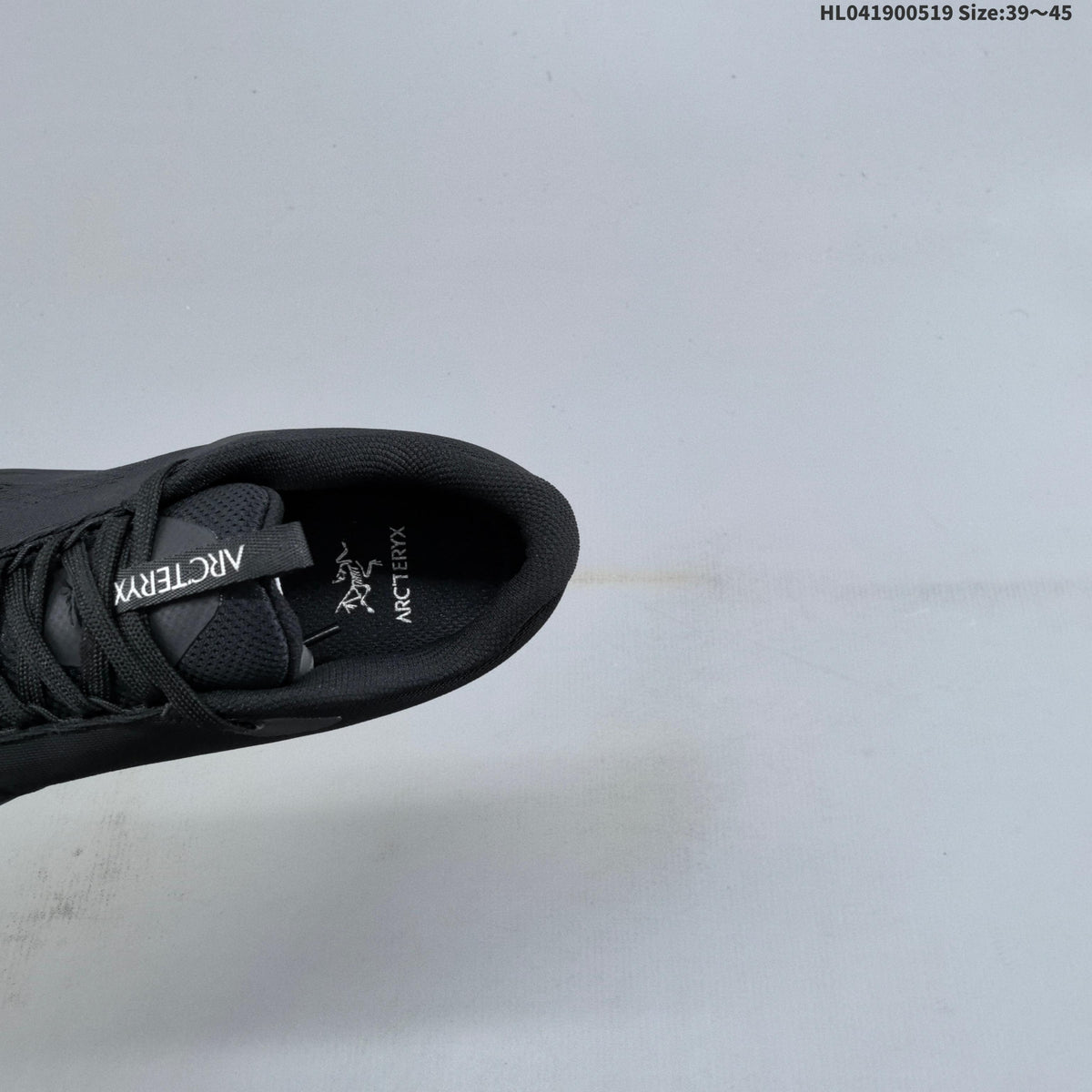 Arc'teryx Sylan M Low-Top Outdoor Sneakers, Black
