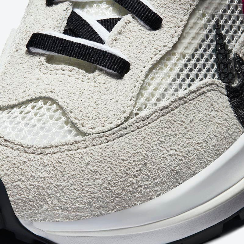 Nike sacai VaporWaffle Sneakers CV1363-100 Grey White