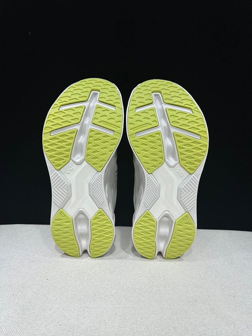 On Cloudeclipse White Green Running Sneakers