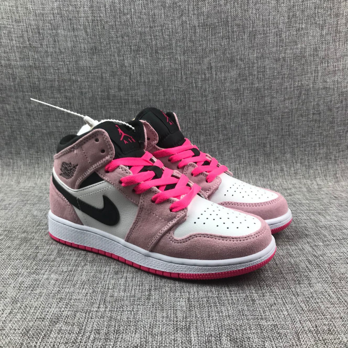 Jordan 1 Mid Pink White Black Sneakers 852542-801