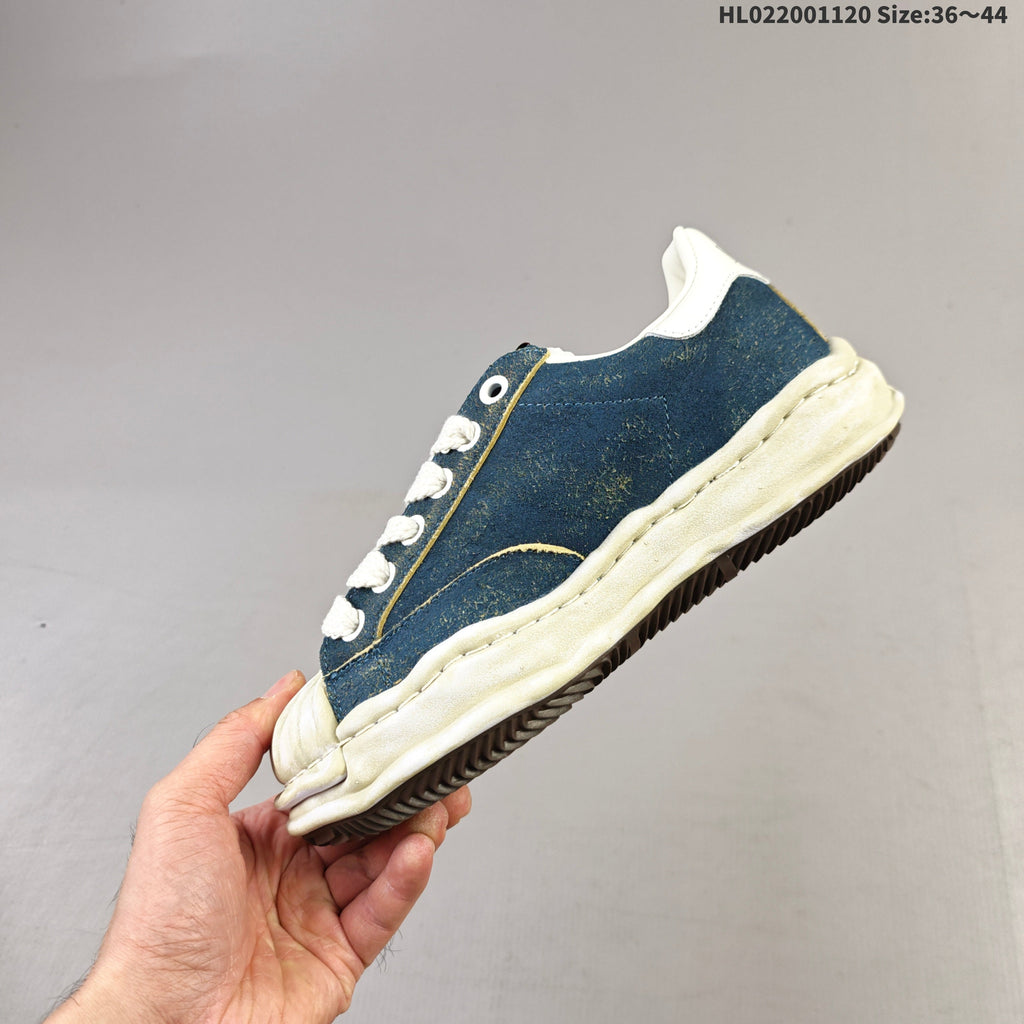 MMY Wayne Low-Top Sneakers in Blue Denim