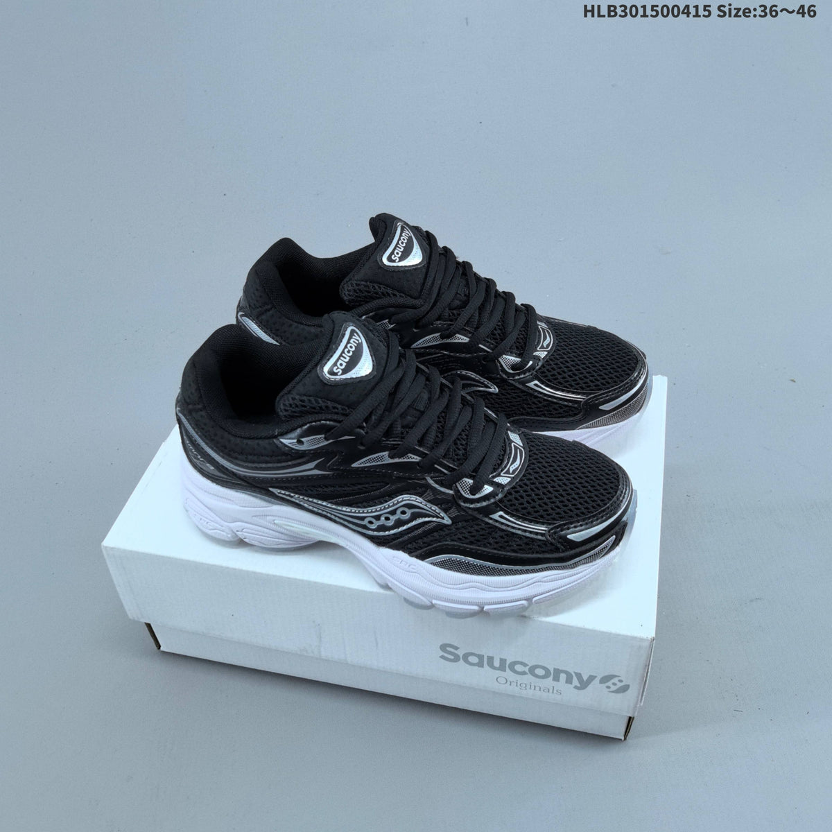 Saucony ProGrid Omni 9 Retro Running Sneakers
