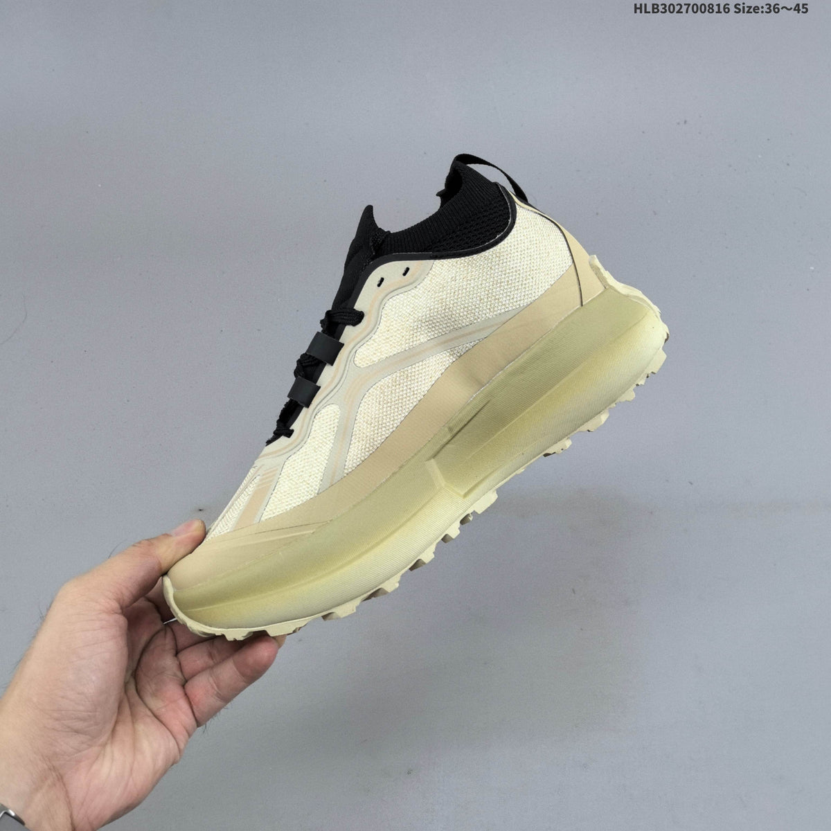 Norda 055 Trail Running Shoes in Cream and Black
