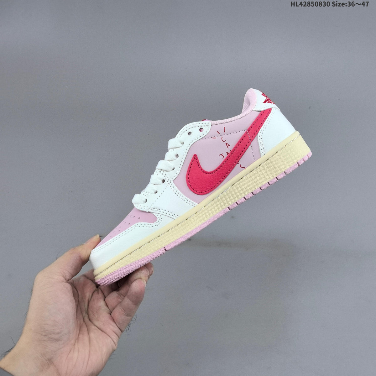 Jordan 1 Low OG Shy Pink Low-Top Sneakers