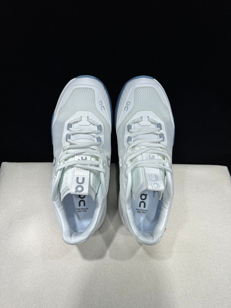 On THE ROGER Advantage Pro Court Sneakers, Ice Blue