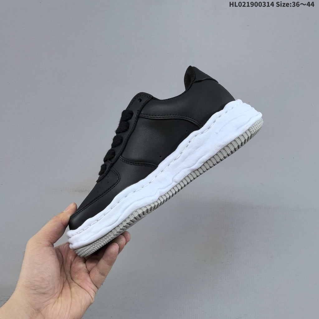 Maison Mihara Yasuhiro Original Sole Low Sneakers Black