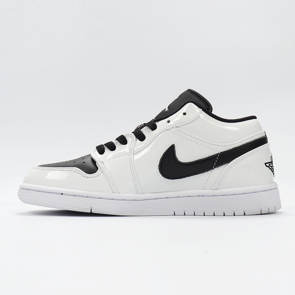 Jordan Air Jordan 1 Low Panda Black White Sneakers 553560-103