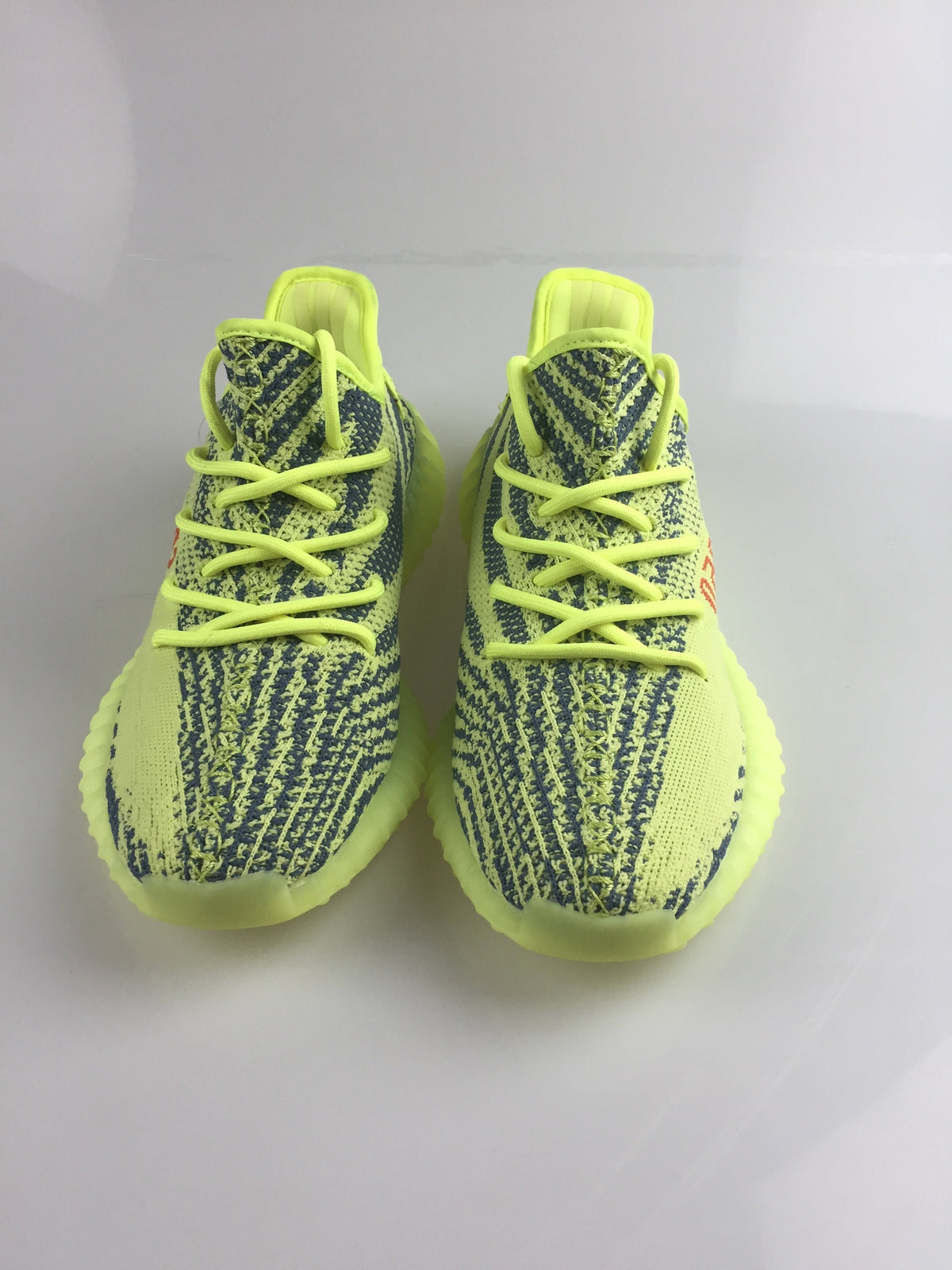 Jordan Flight Club 91 Sneakers in Navy and Volt
