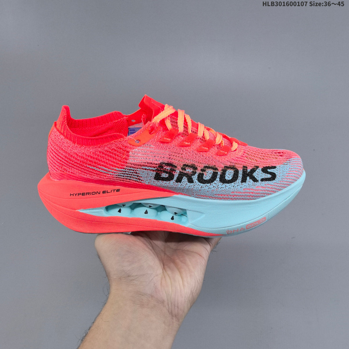 Brooks Hyperion Elite 5 Running Shoes in Coral and Blue