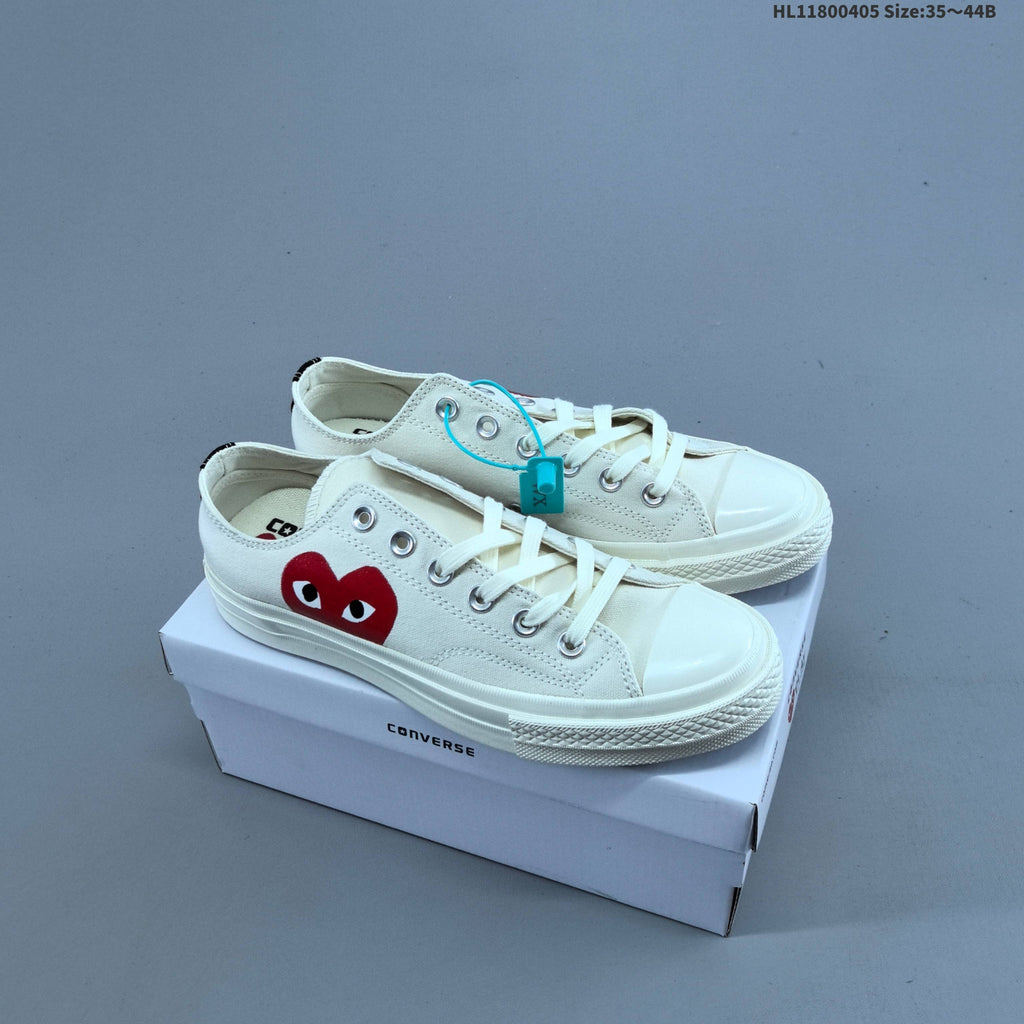 Comme des Garçons Play x Converse Chuck 1970S Sneakers