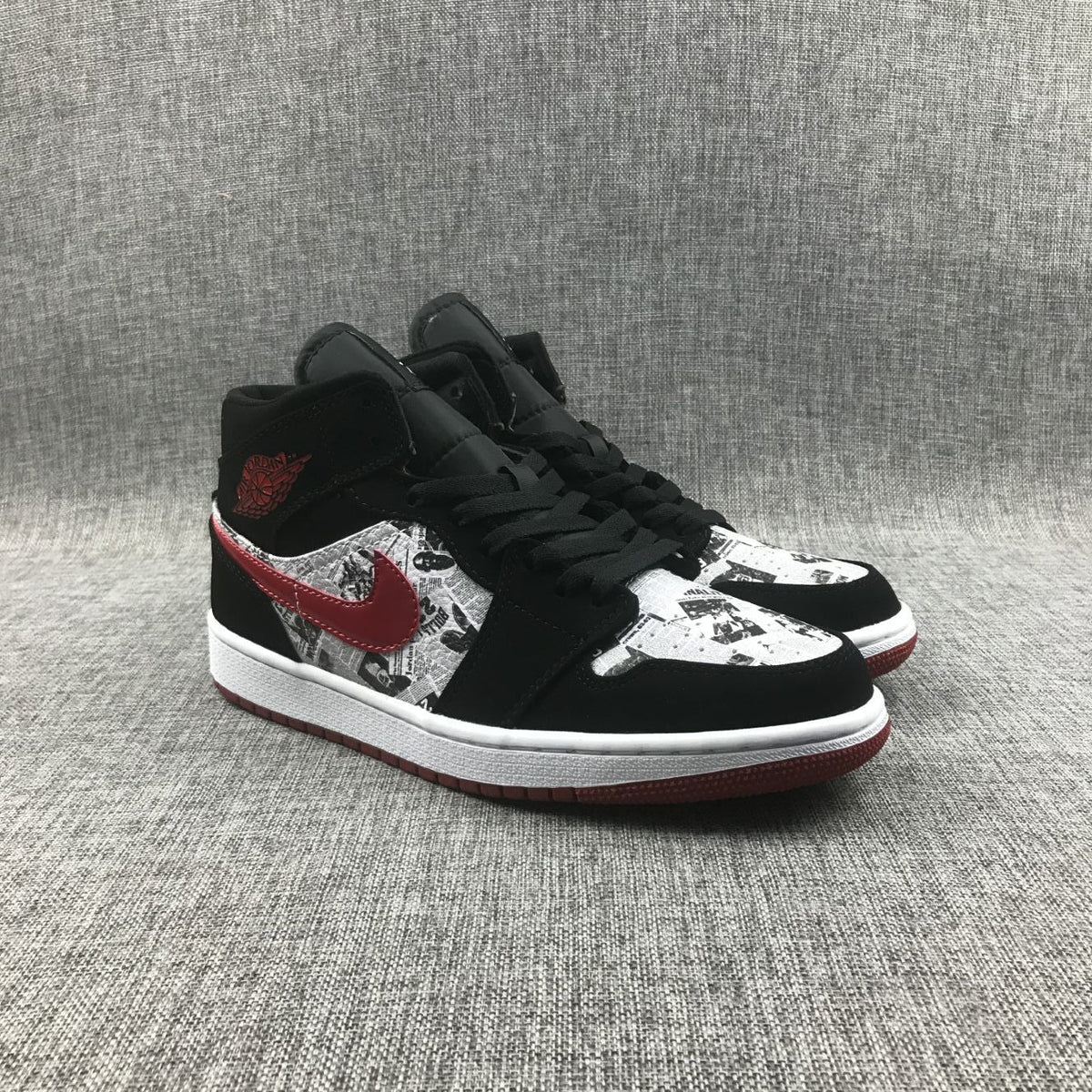 Air Jordan 1 Mid Black Red Sneakers 852542-061