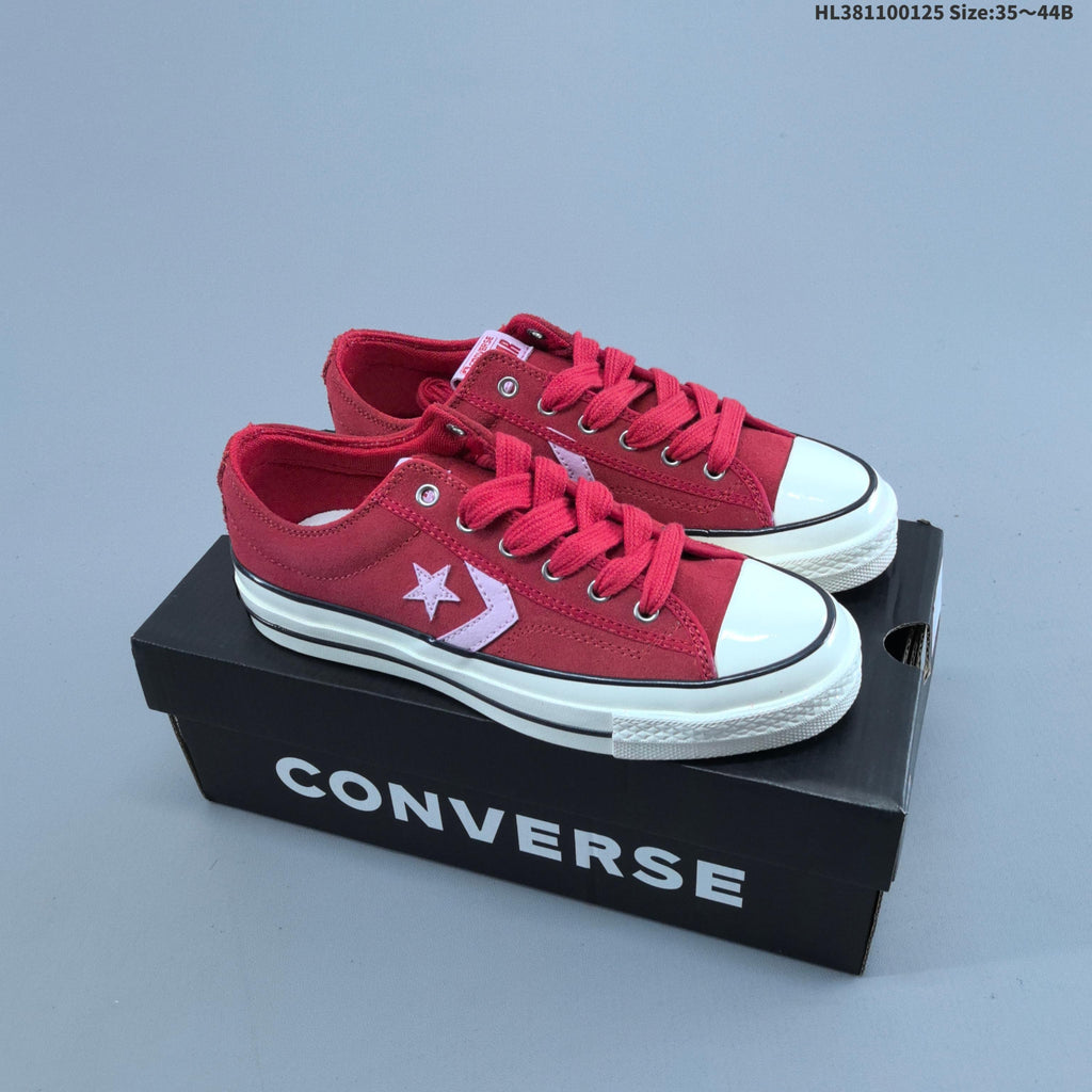 Converse Star Player Ox Low-Top Sneakers in Navy/White