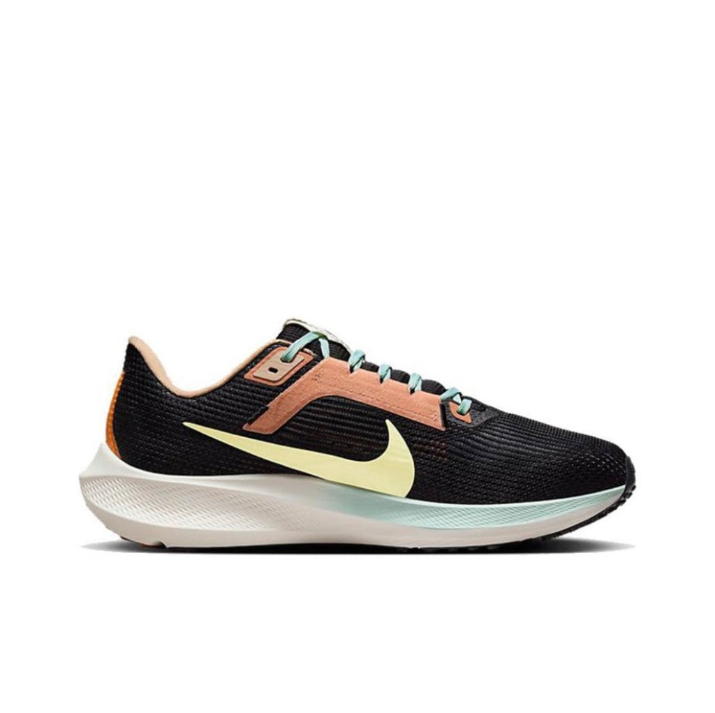 Nike Air Zoom Pegasus 40 Running Shoes Black Yellow FQ6852-081