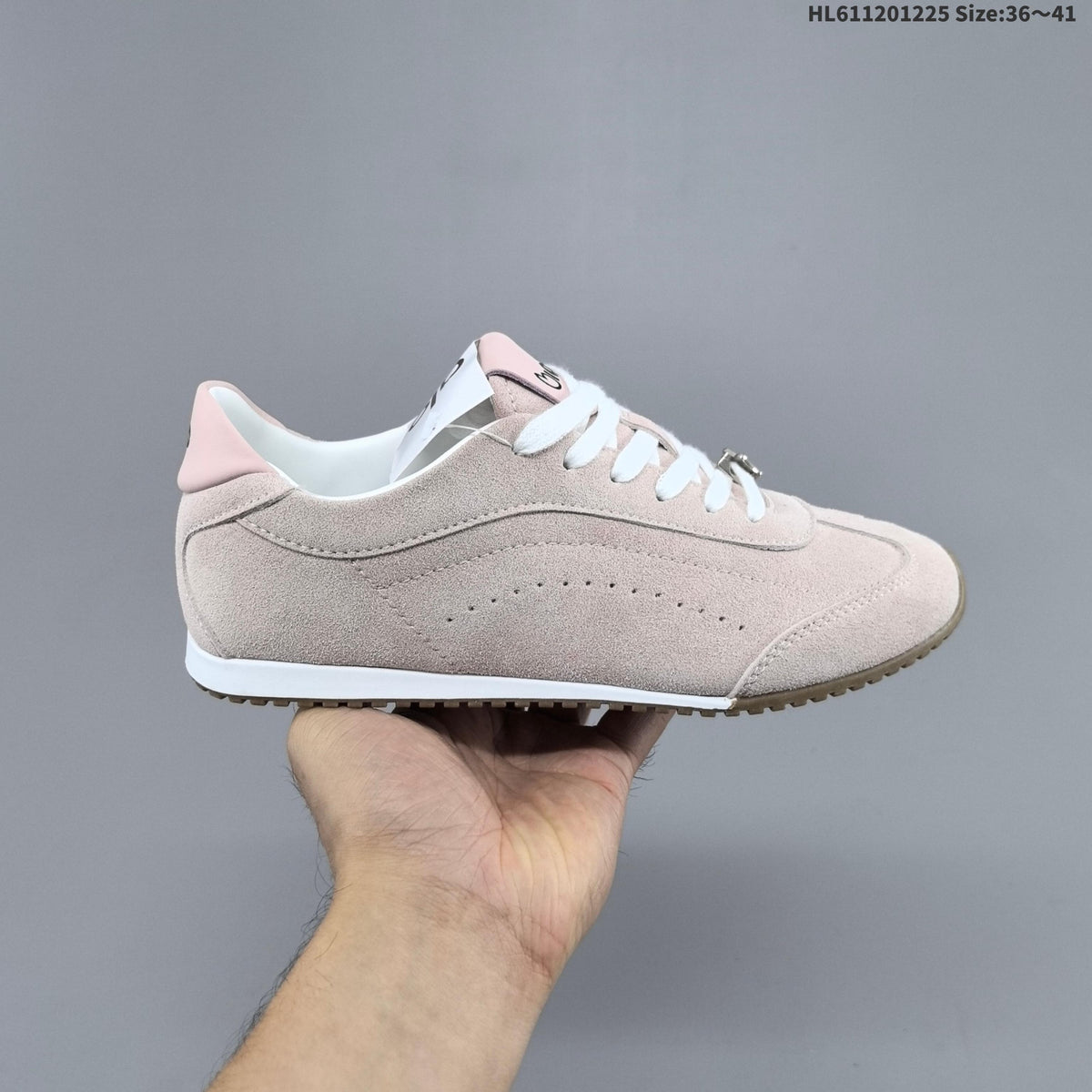 Alo Yoga Sunset Sneaker Low-Top in Blush Pink