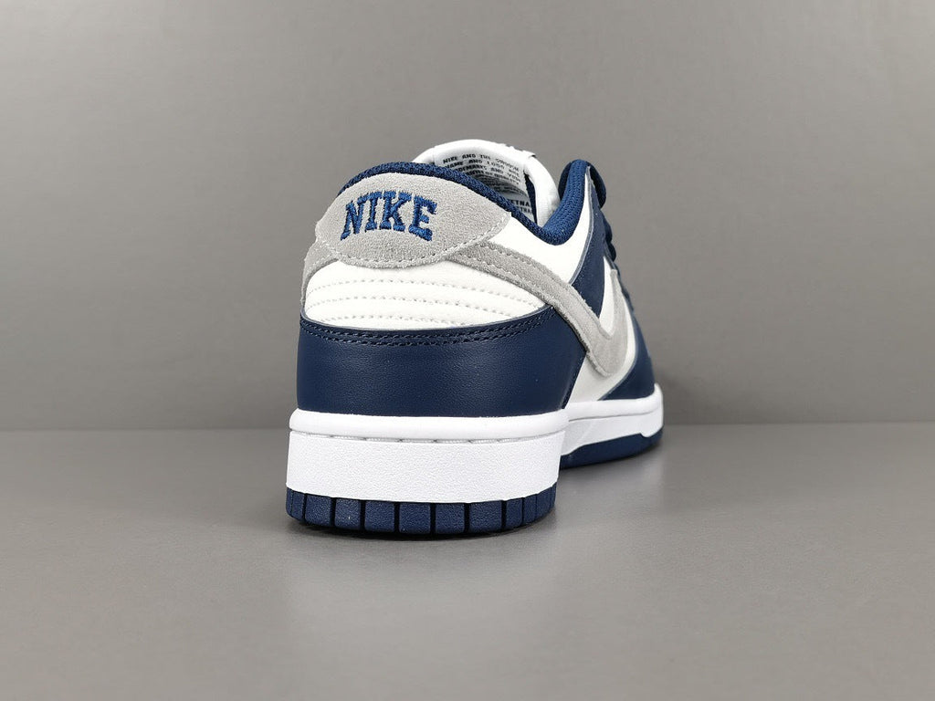 Nike Dunk Low Midnight Navy Sneakers FD9749-400