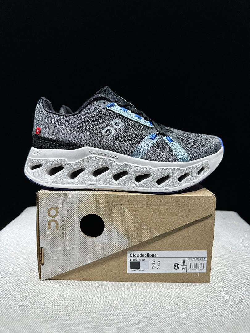 On Cloudeclipse Running Shoes in Gray and Blue