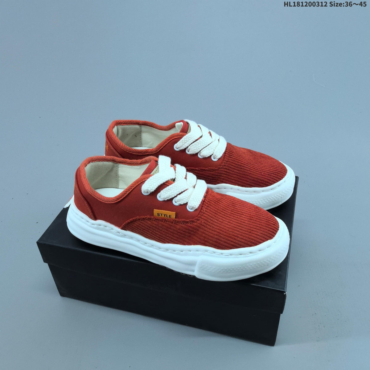 Maison MIHARA YASUHIRO Original Sole Low-Top Sneakers