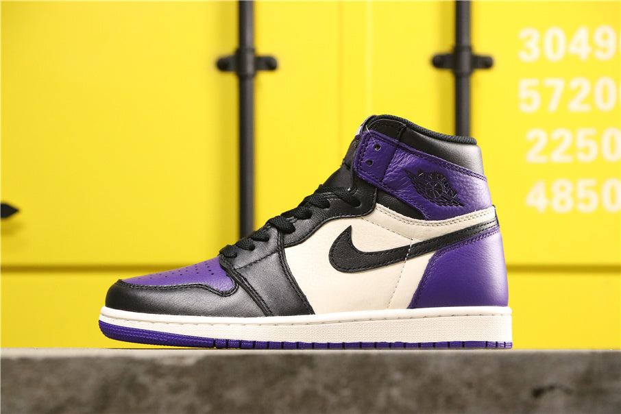Air Jordan 1 Retro High OG Court Purple Sneakers 555088-501