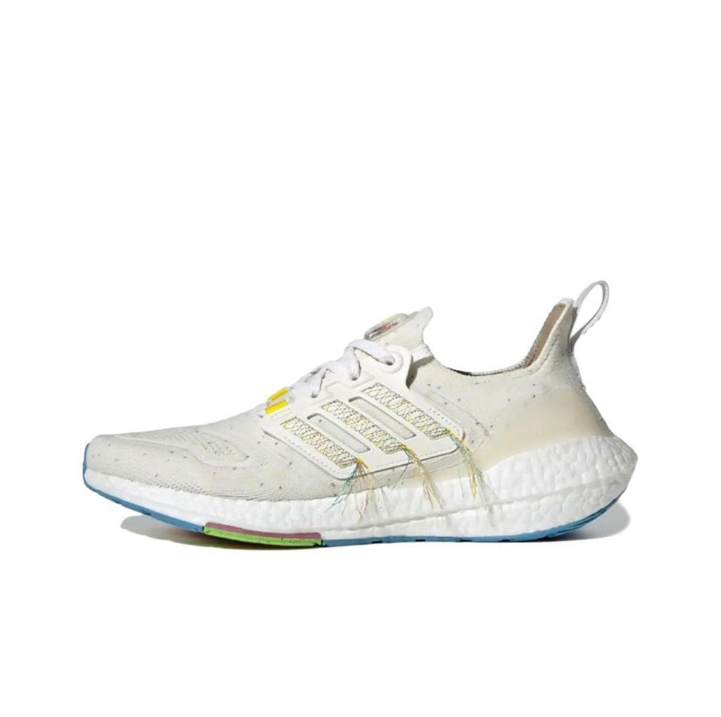adidas UltraBoost 22 HQ3731 Off-White Running Sneakers