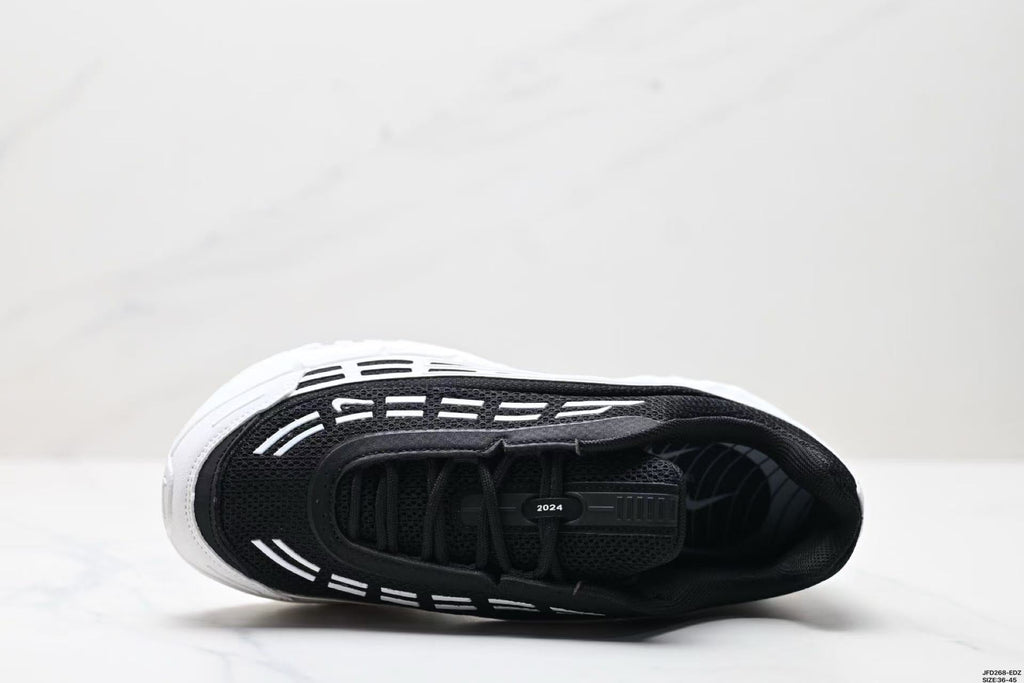 Nike Air Max 2024 Black and White Sneakers