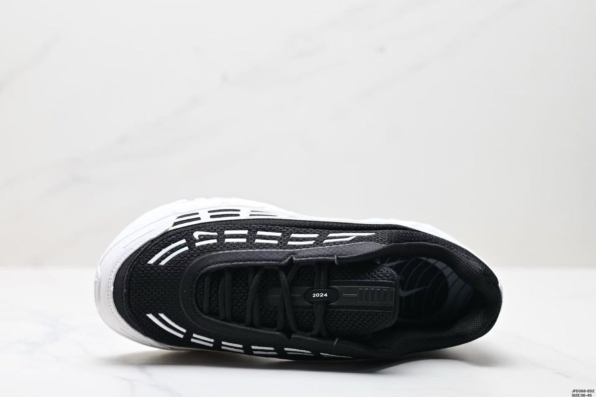 Nike Air Max 2024 Black and White Sneakers