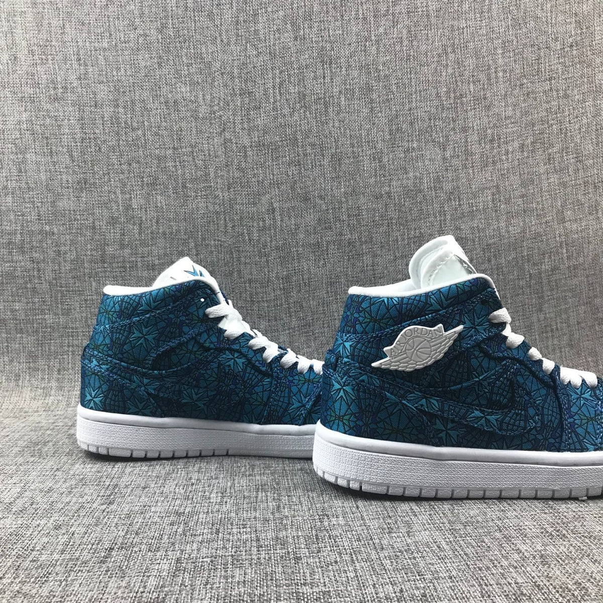 Air Jordan 1 Mid Blue Pattern Women's Sneakers AH7389-300