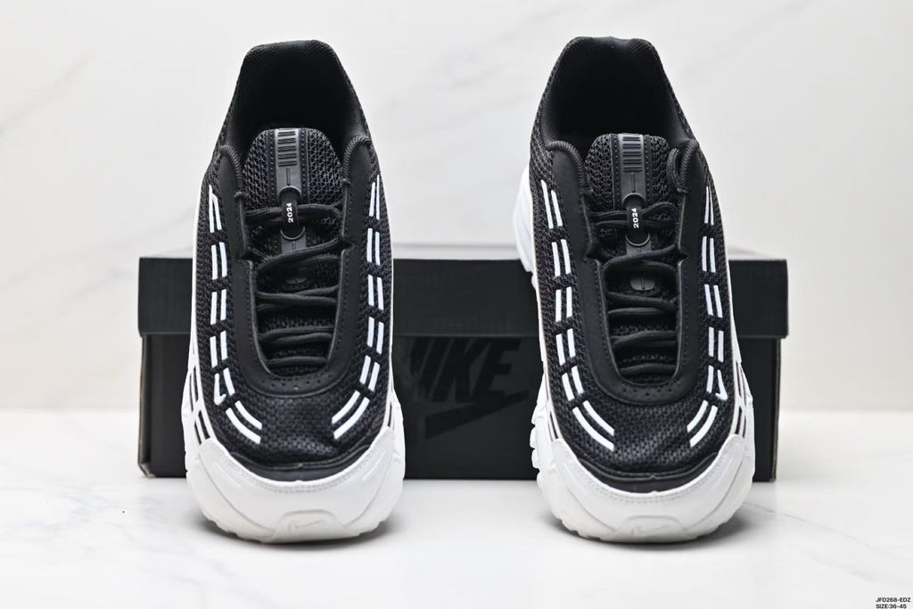 Nike Air Max 2024 Black and White Sneakers