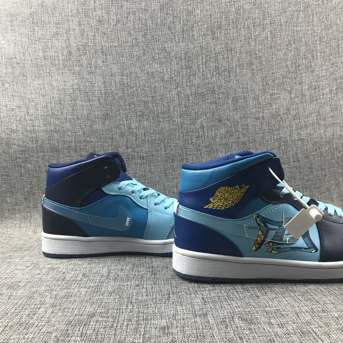 Air Jordan 1 Mid Sneakers Blue Cyan BV7446-400