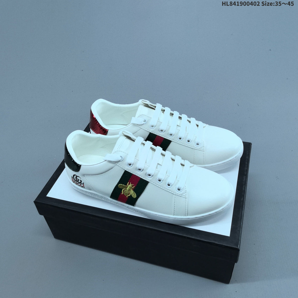 Gucci White Low-Top Sneakers with Logo Webbing