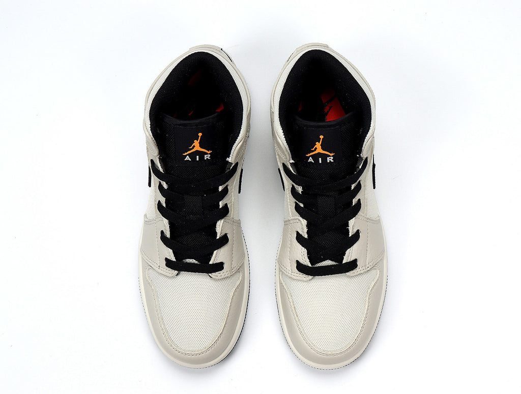 Jordan 1 Retro High OG Sneakers in Light Smoke Grey and Black