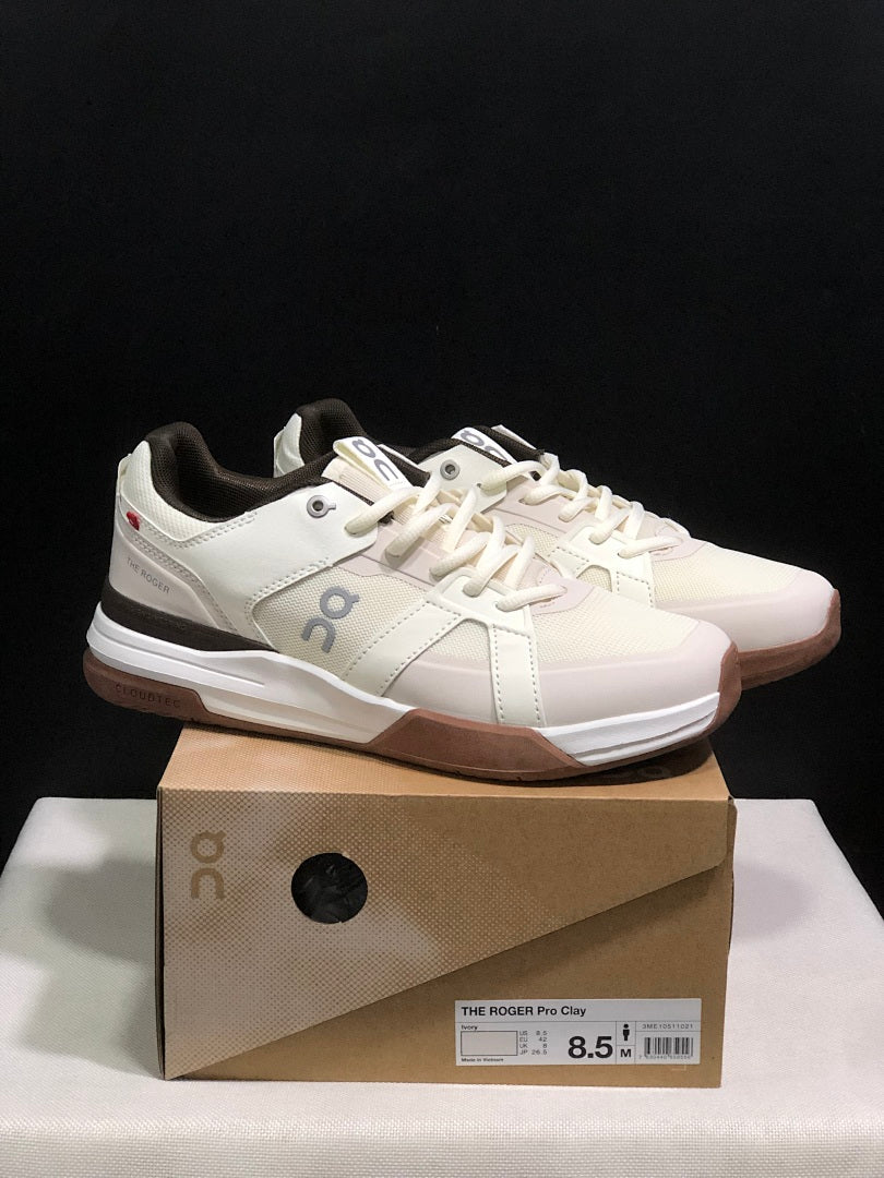 On THE ROGER Clubhouse Pro Tennis Shoes White Brown