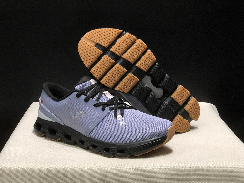 On Cloud X 4 Sneakers in Feather Black