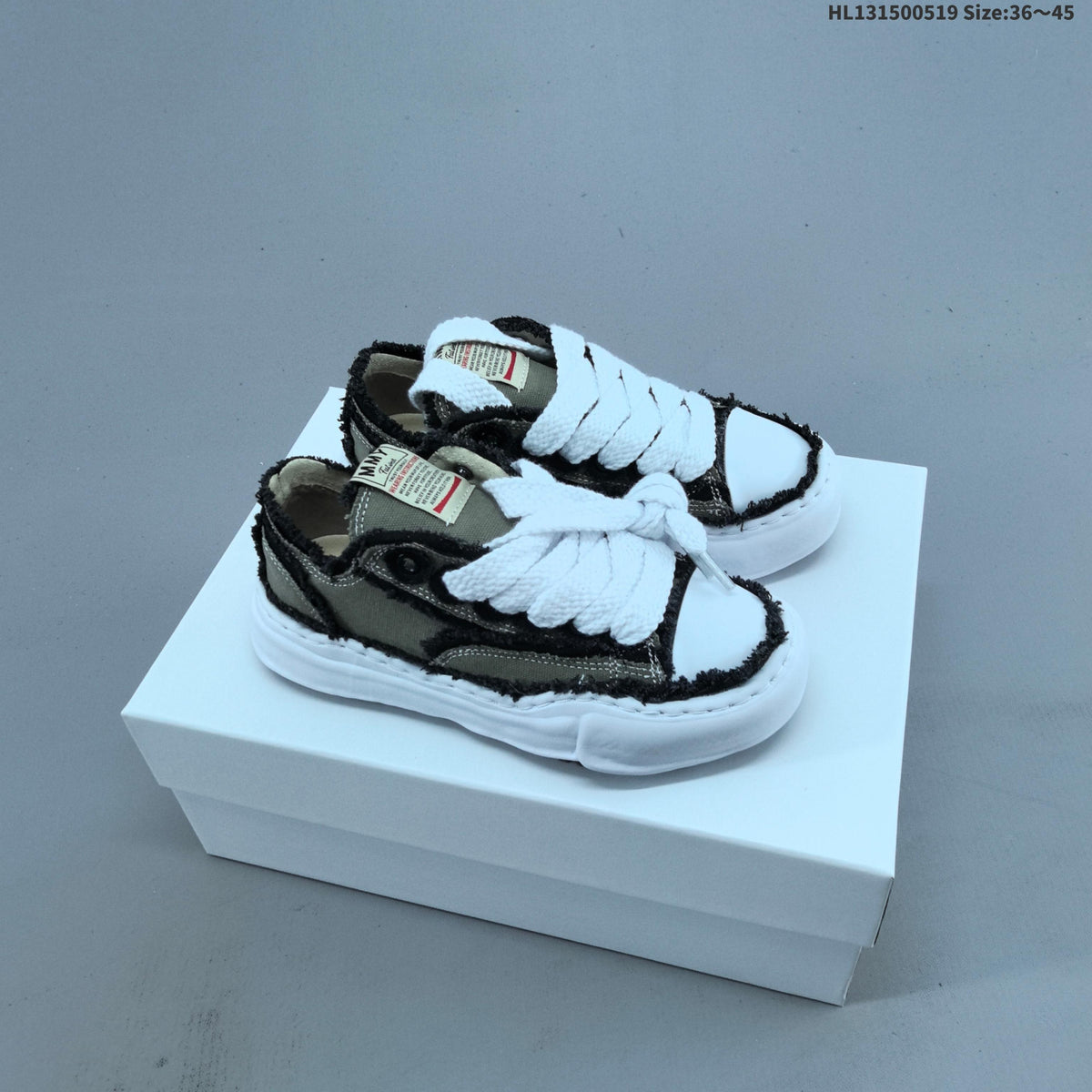 Maison Mihara Yasuhiro Blakey Low-Top Sneakers