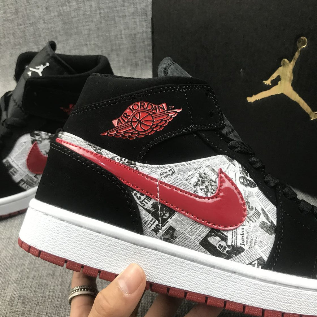 Air Jordan 1 Mid Black Red Sneakers 852542-061