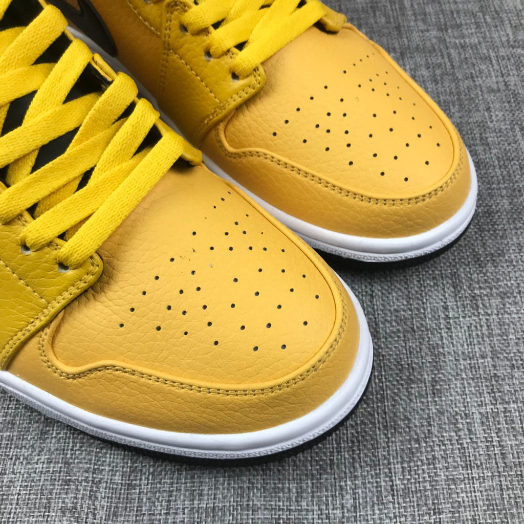Air Jordan 1 Mid Yellow Ochre Black Sneakers 554724-700