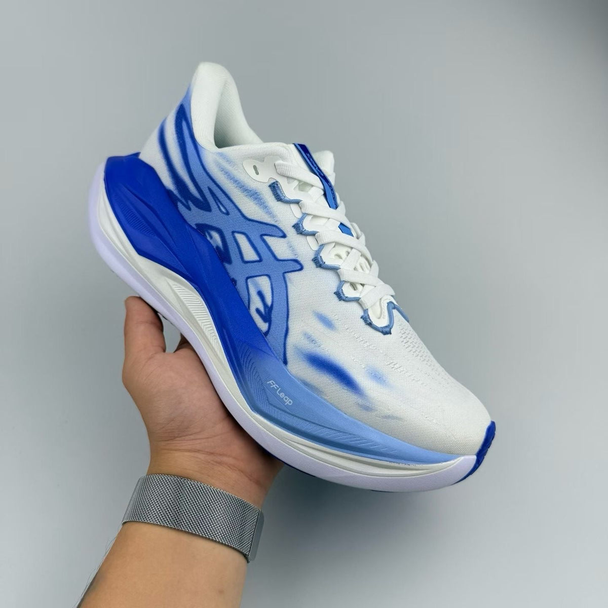 ASICS GEL-KAYANO 14 White Blue Running Sneakers 1013A177-600