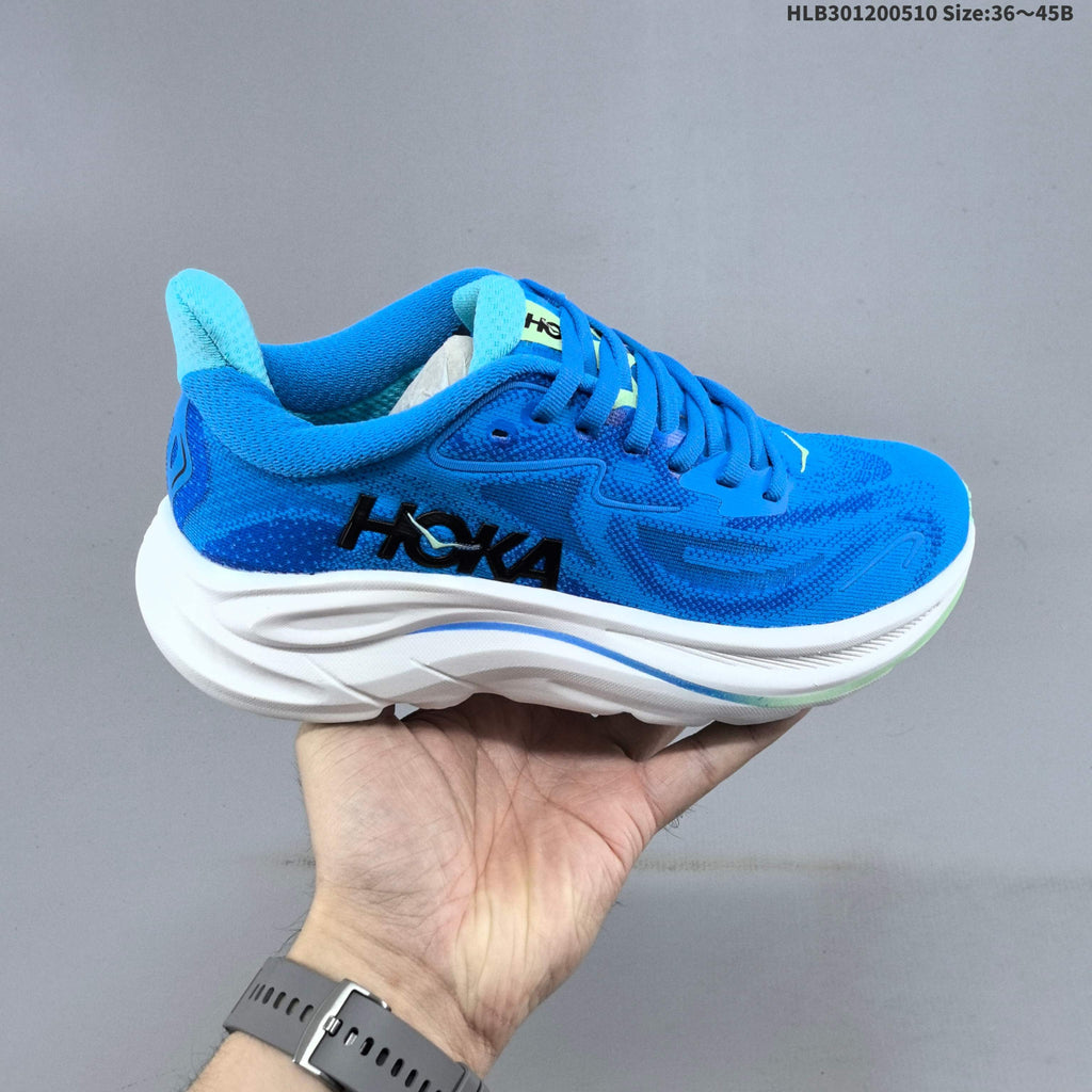 HOKA Clifton 10 Low-Top Running Shoes