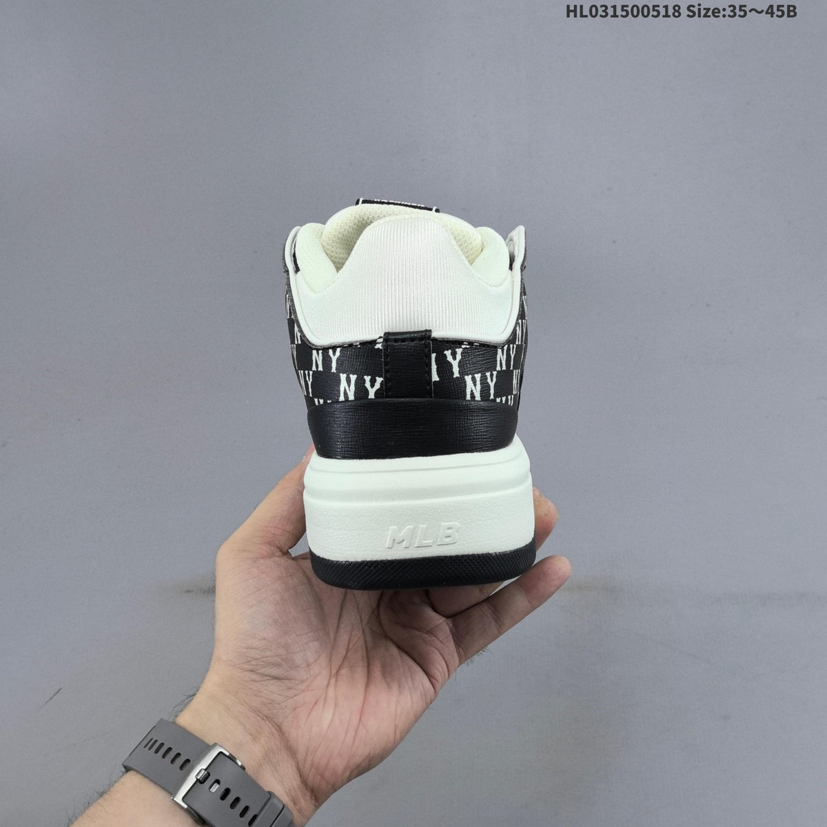 MLB Chunky Liner New York Yankees Low-Top Sneakers