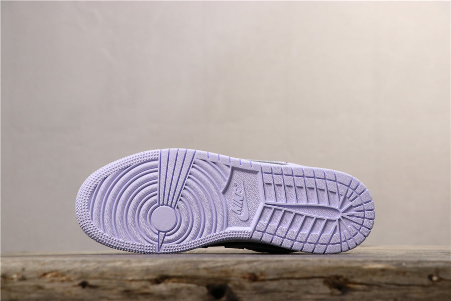 Air Jordan 1 Low GS Oxygen Purple Sneakers 554723-505
